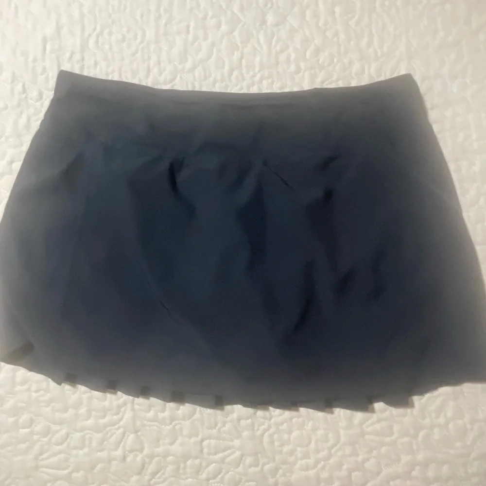 Fabletics‎ Black Skort Pleated Back Size Large
